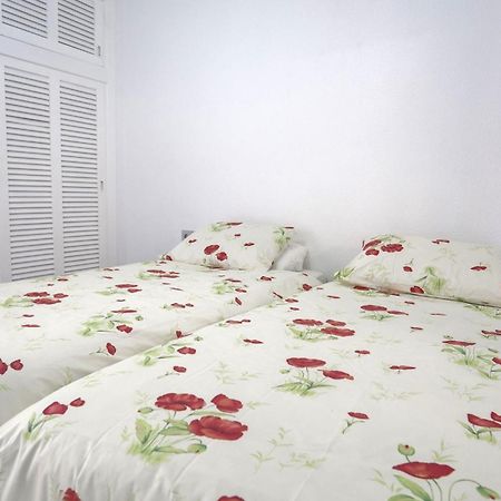 Modern Detached 4 Bed 3 Bath Villa With Private Pool Close To All Amenities Villamartin  Luaran gambar
