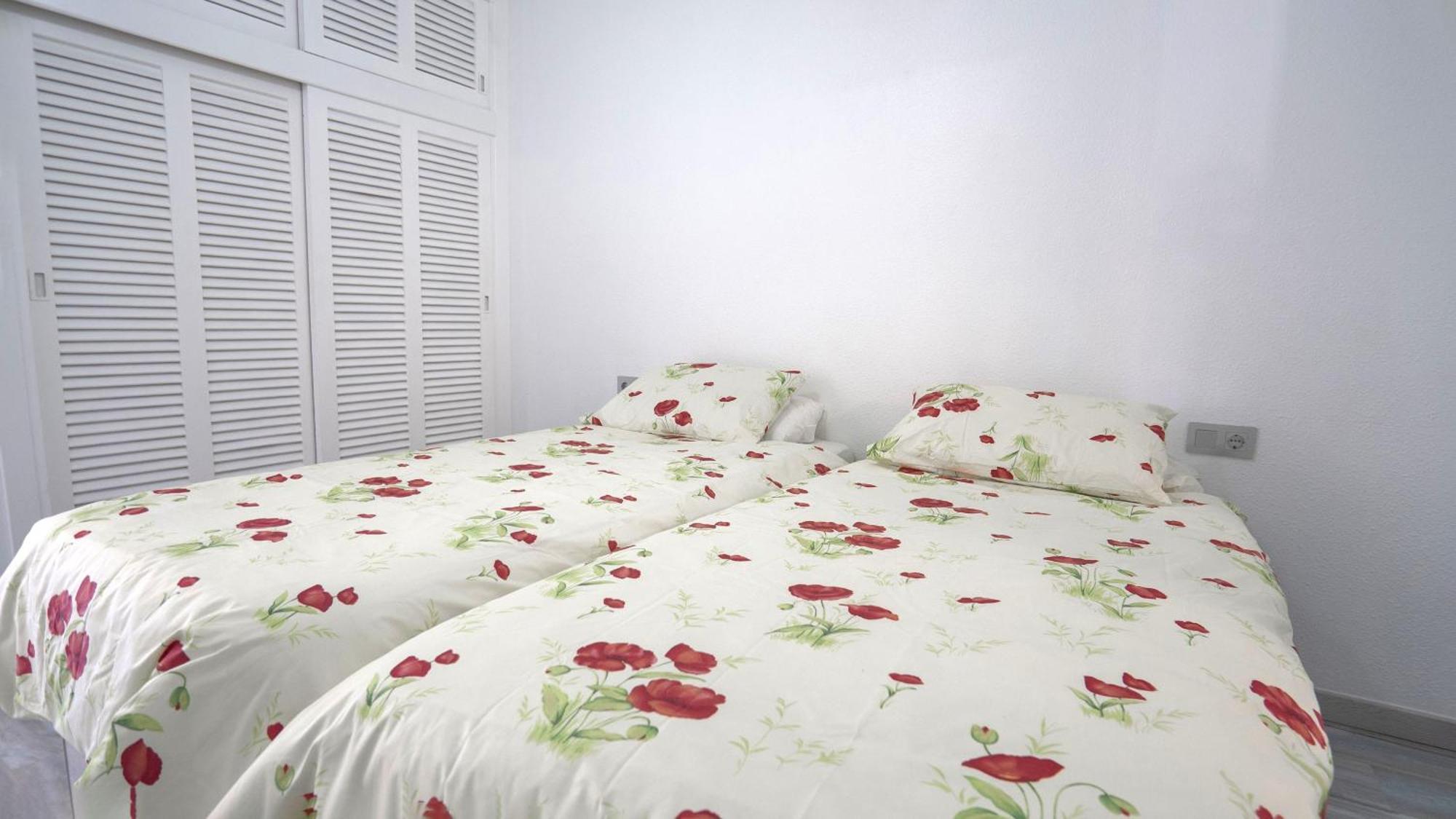 Modern Detached 4 Bed 3 Bath Villa With Private Pool Close To All Amenities Villamartin  Luaran gambar