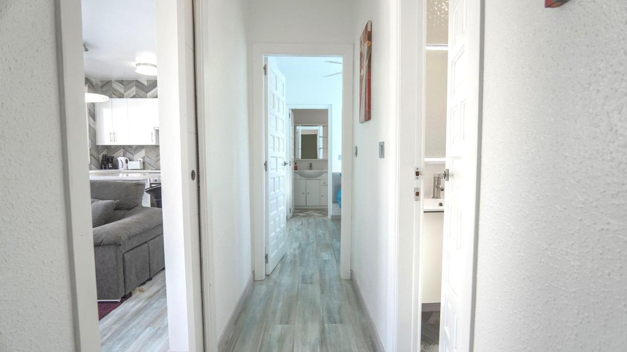 Modern Detached 4 Bed 3 Bath Villa With Private Pool Close To All Amenities Villamartin  Luaran gambar